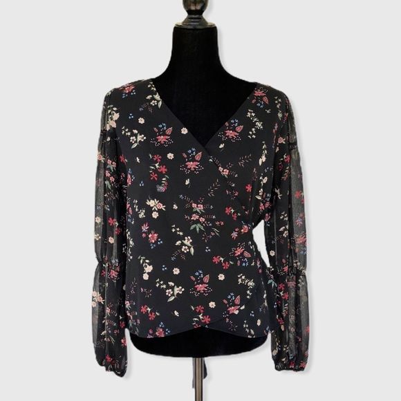 Sanctuary Dark Floral Long Sleeve Wrap Blouse NWT size Small - Picture 10 of 13